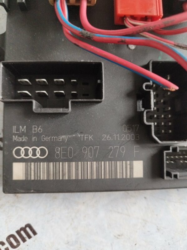 8E0907279F#Kontrolni modul Audi