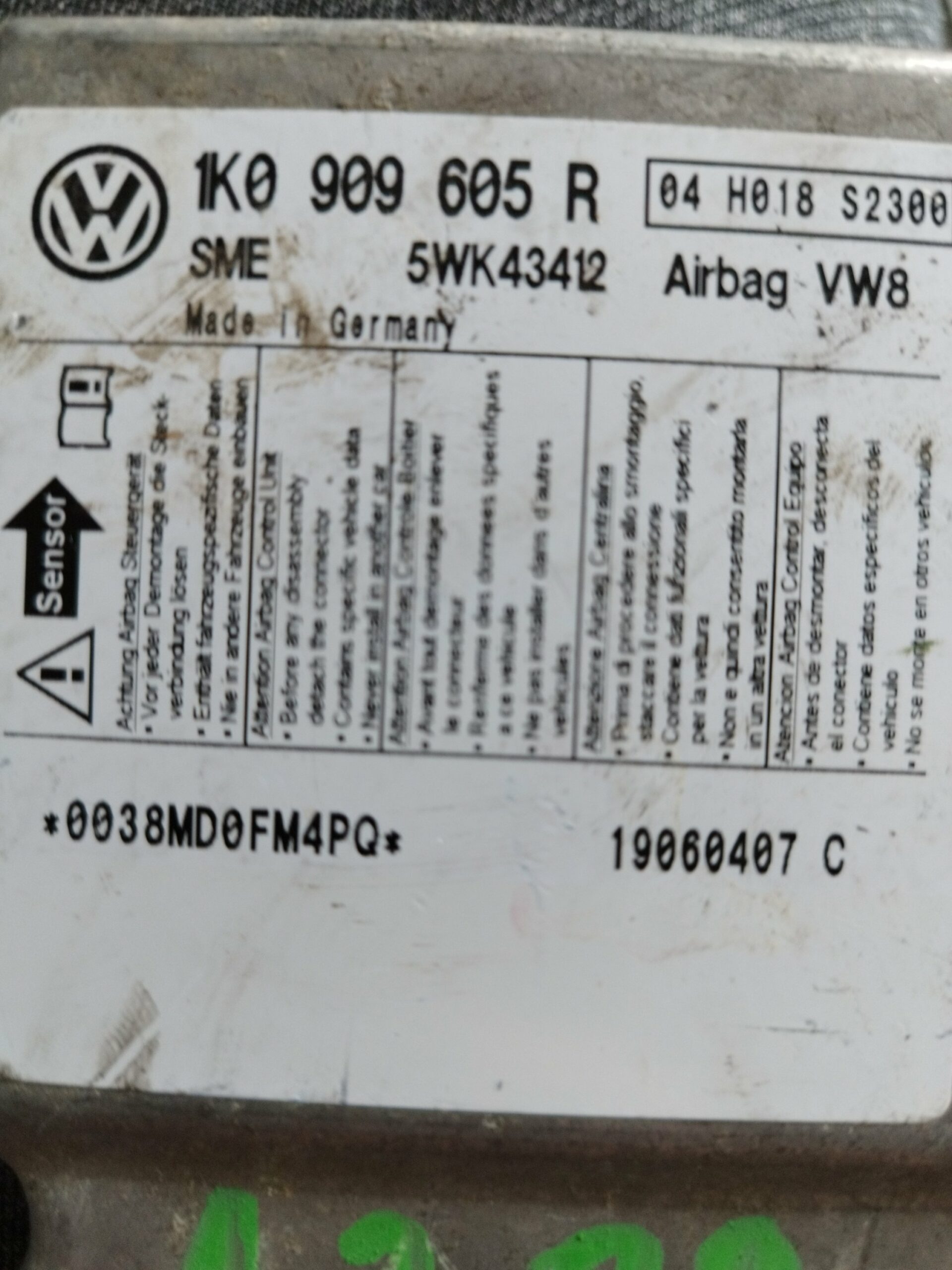 Elektronika airbaga skoda oktavija a5#1K0909605R