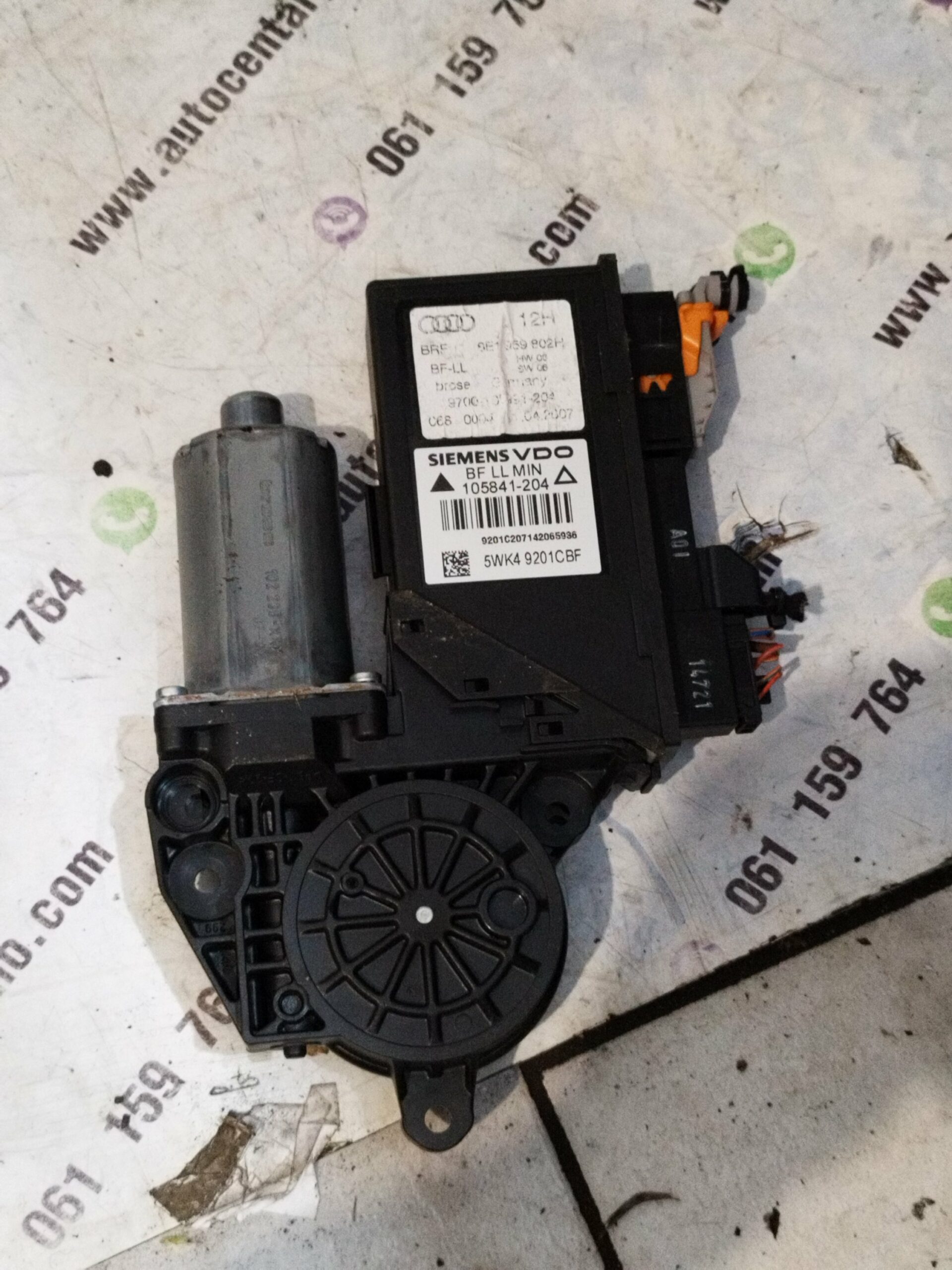 MOTORIC PODIZACA STAKALA AUDI A4 B7 PD#5WK49201CBF