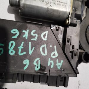 MOTOR PODIZACA STAKLA PREDNJI DESNI AUDI A4B6#8E1959802B