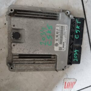 ELEKTRONIKA MOTORA AUDI A4 B8 2.0TDI#03L906022#0281015420