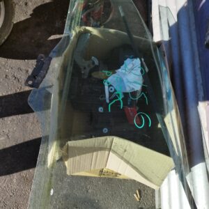 STAKLO VRATA BMW 3 F30 PREDNJE DESNO