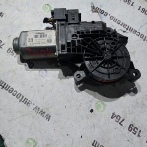 Motor podizaca stakla skoda ramster zadnji lijevi#5J959811A