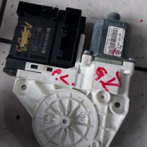 Motor podizaca stakla golf 5 p l 2 vrata 1K0959793C