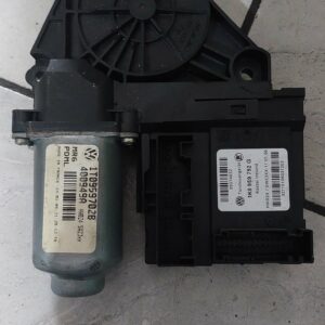 MOTOR PODIZACA STAKLA PASAT 6 3C PREDNJI LIJEVI#1K0959793H#1K0959701C