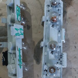 NOSAC SIJELICA SKODA OKTAVIJA A5 #1Z5945258A DESNI