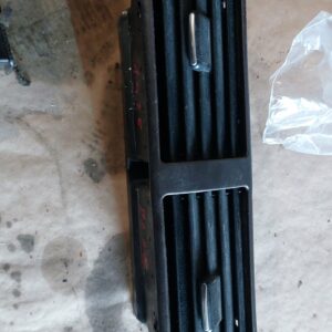 VENTILACIJSKA RESETKA AUDI  4B1820951