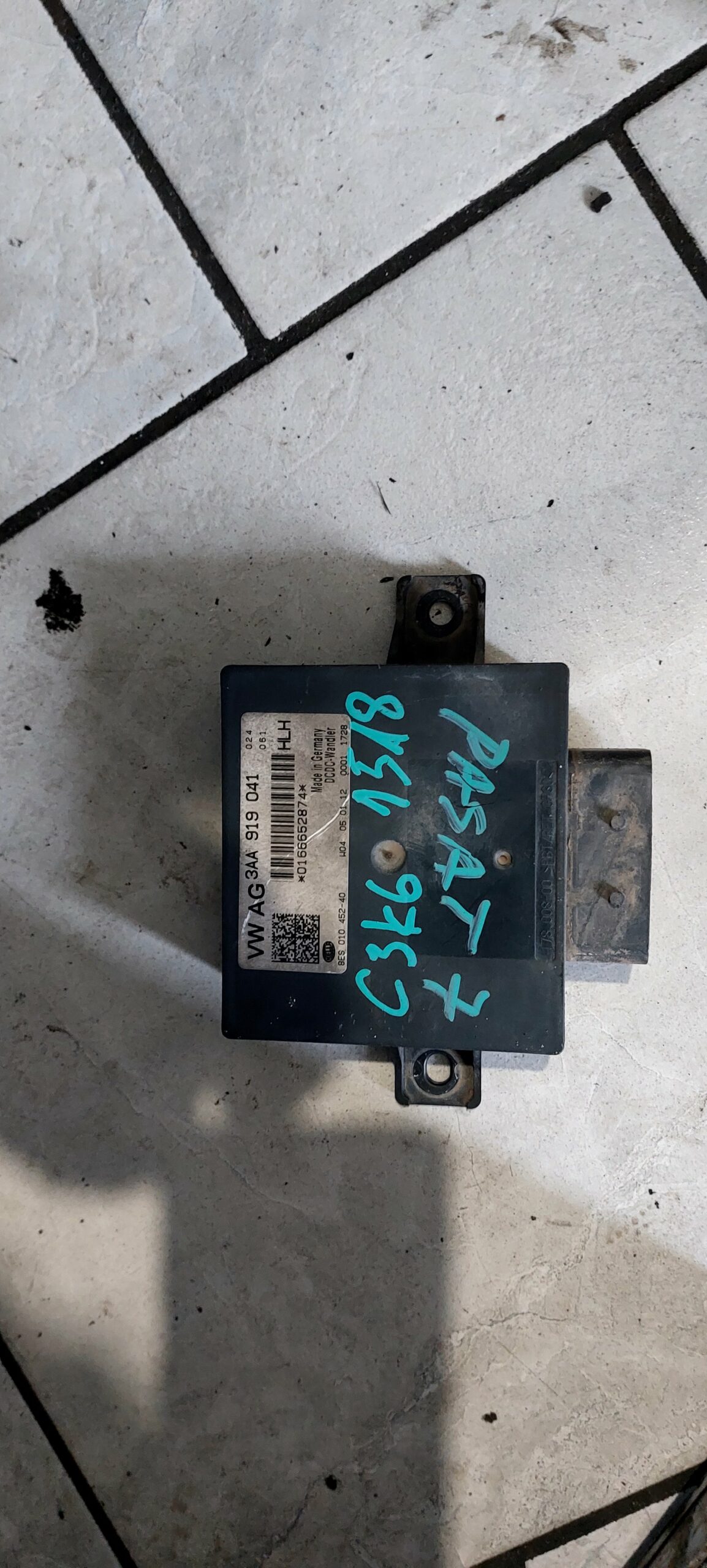 STABLIZATOR NAPONA PASAT 7 TIGUAN #3AA919061