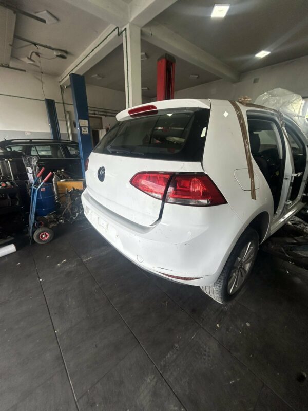 GOLF 7#DIJELOVI#PIK#BIJELI 1.6 TDI