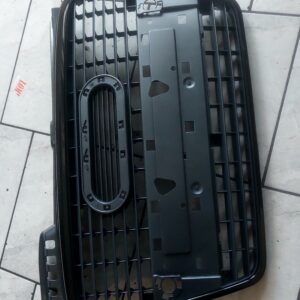 MASKA AUDI A4 B8