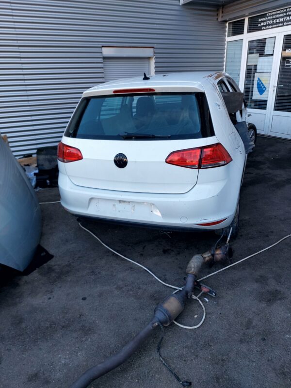 GOLF 7#DIJELOVI#PIK#BIJELI 1.6 TDI