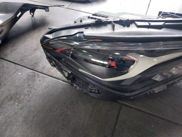FAR MERCEDES CLA W118#A1189060801#DESNI#PIK#FAR#