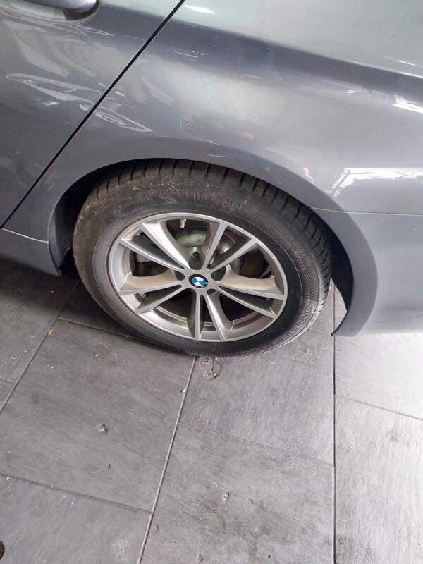feluge bmw 17