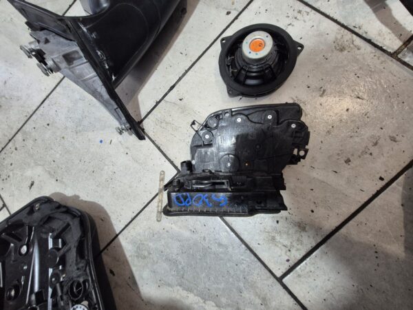 BMW G30# DIJELOVI
