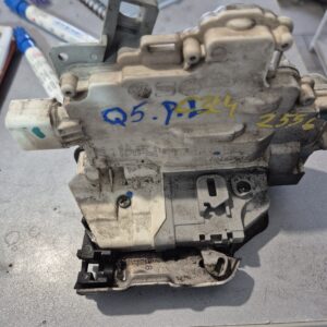 BRAVA VRATA AUDI Q5 PL#8J2827015BRAVA VRATA AUDI Q5 PL#8J2827015