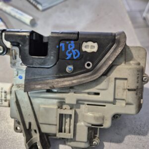 BRAVA VRATA AUDI Q5 PL#8J2827015BRAVA VRATA AUDI Q5 PL#8J2827015