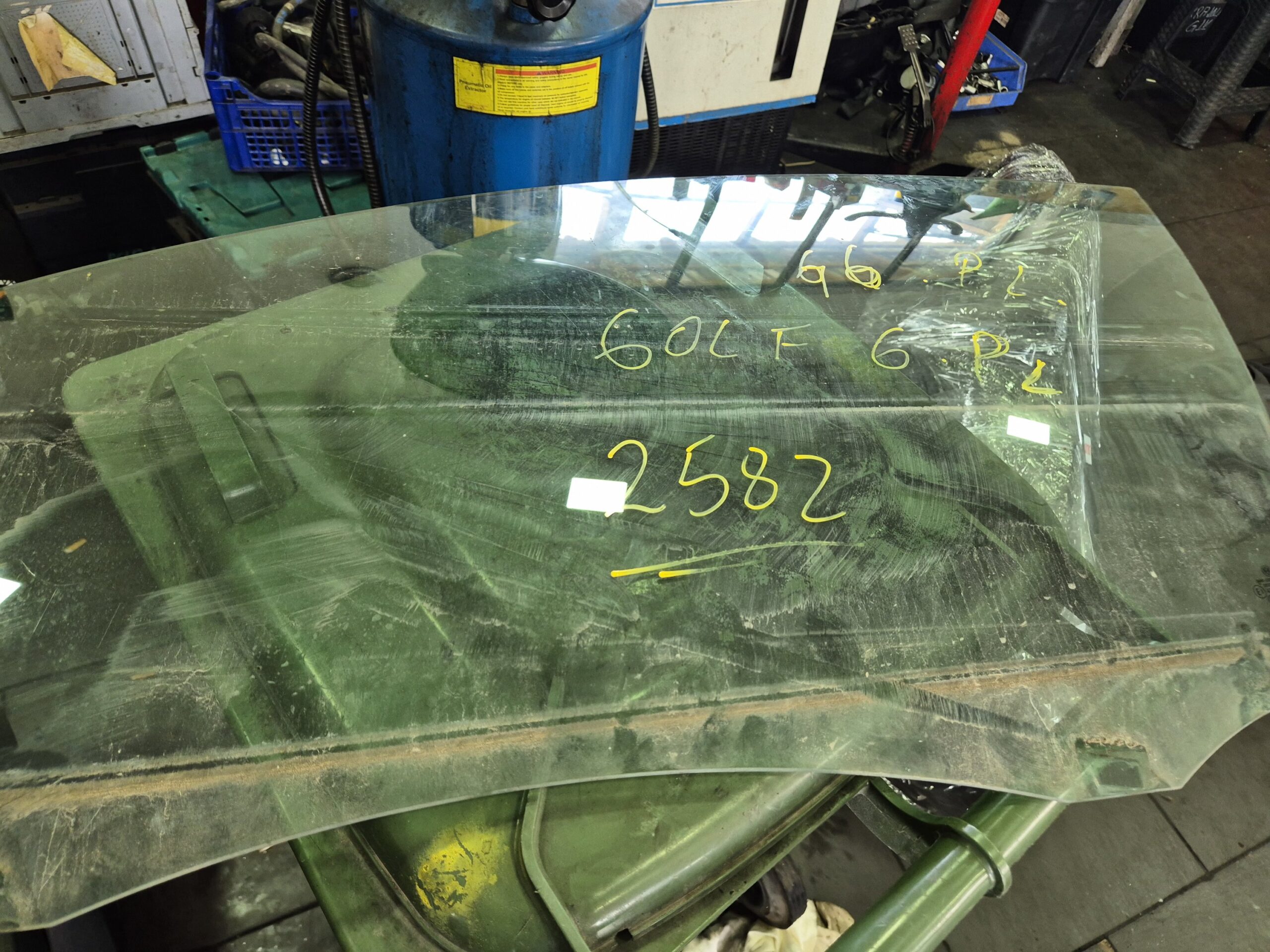 STAKLO VRATA GOLF 6 PREDNJE LIJEVO