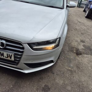 AUDI A4 B9 2.0