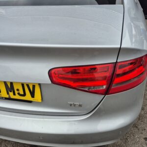 AUDI A4 B9 2.0