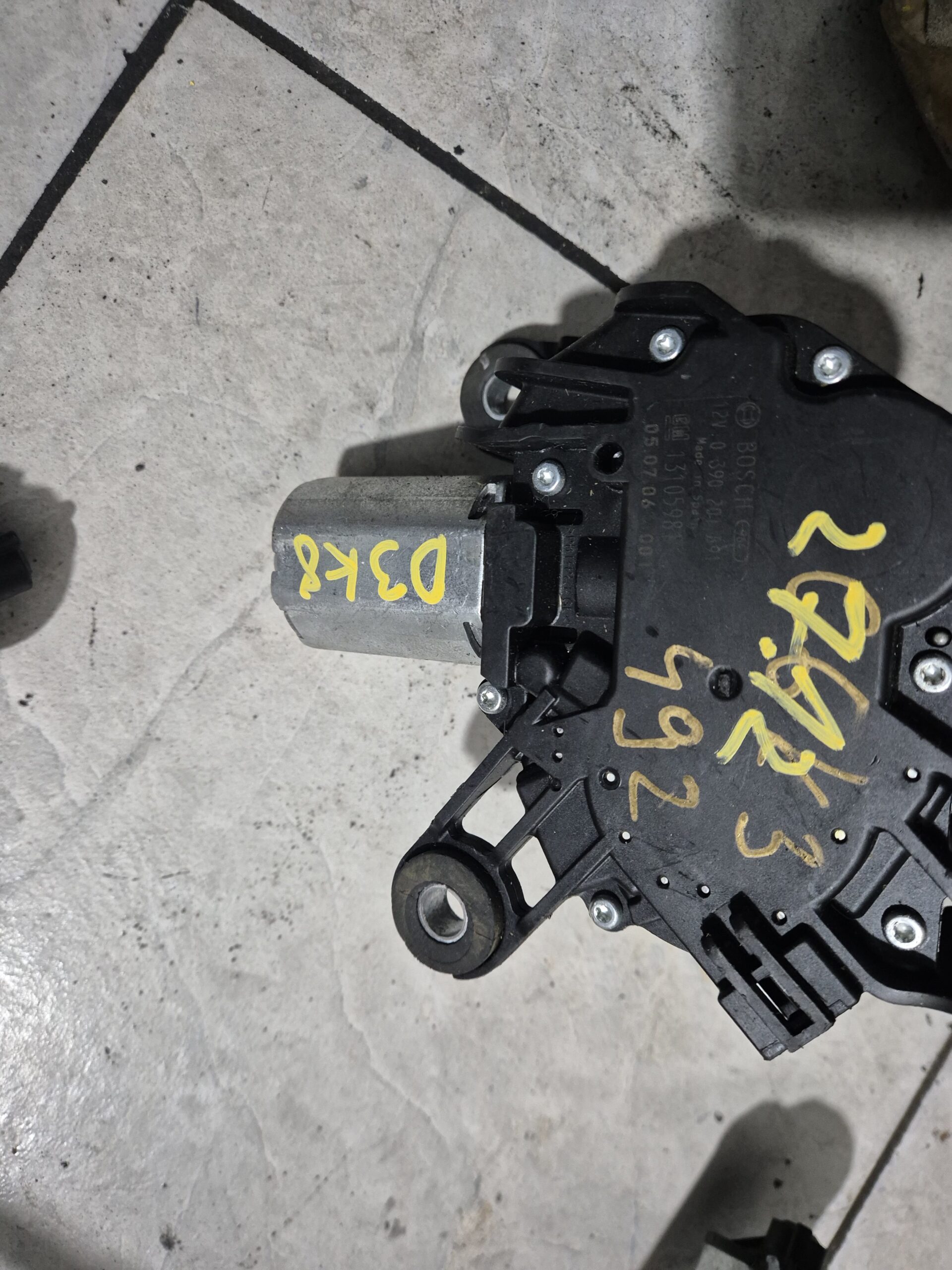 MOTOR BRISACA OPEL ASTRA H ZADNJI #0390201591