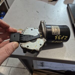 MOTOR BRISACA GOLF 4#1J1959113C