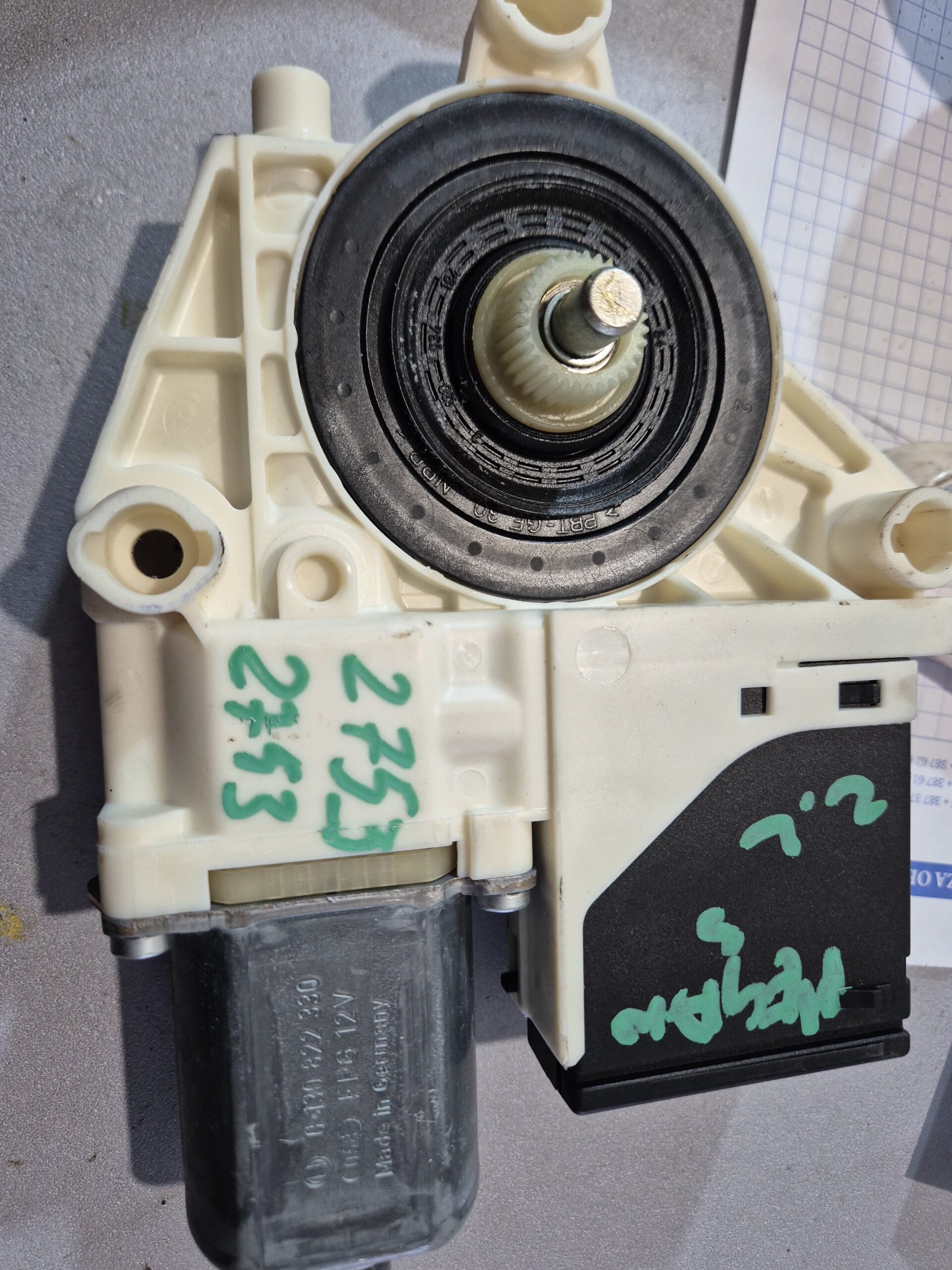 MOTOR PODIZACA STAKLA MEGAN 3 ZADNJI LIJEVI#827310185R#966362-200