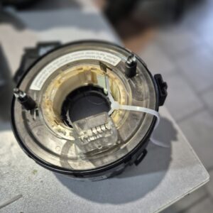 SPULA VOLAN GOLF #1K0959653D