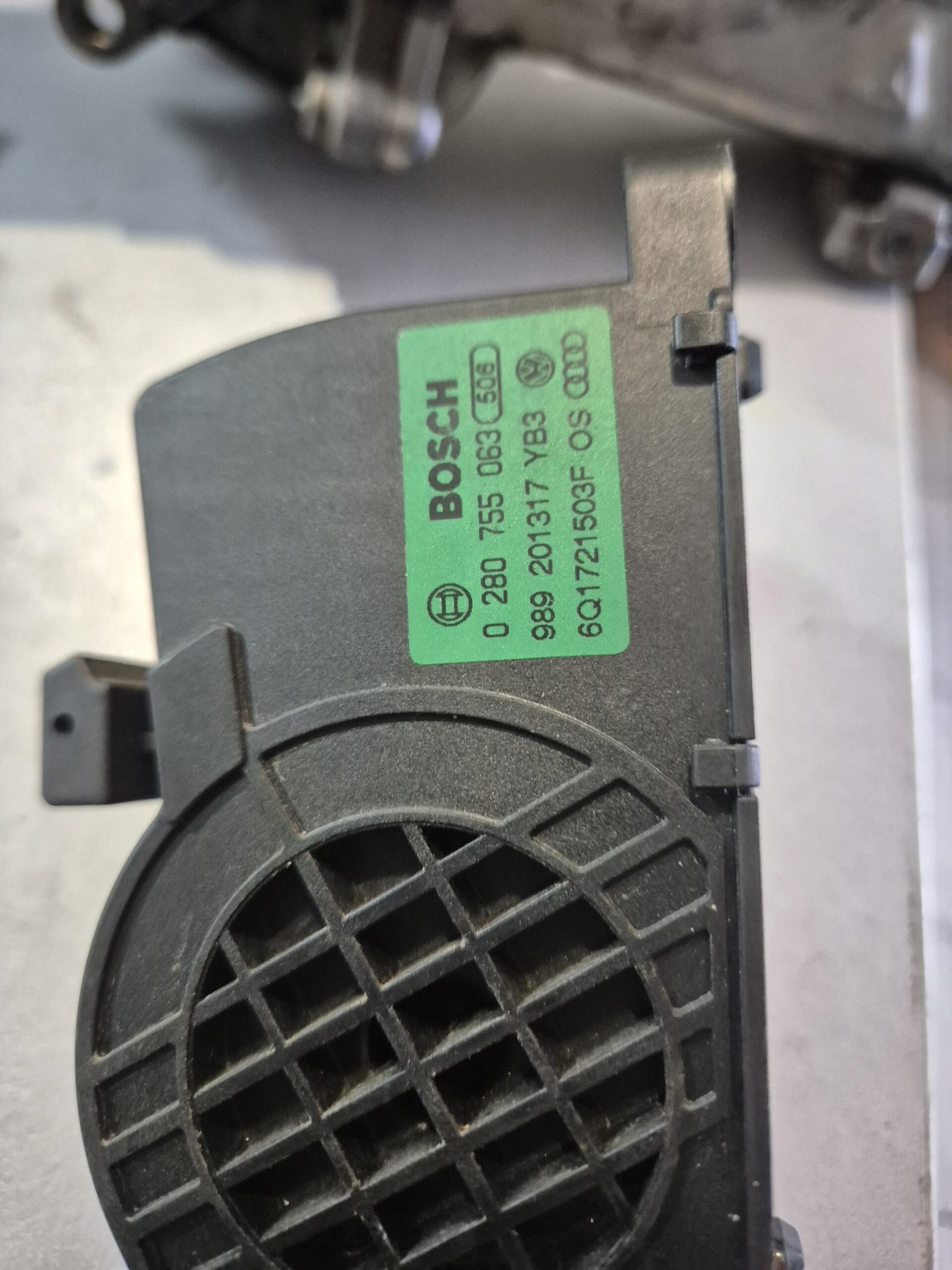 PAPUCA GASA SKODA FABIJA#028755063