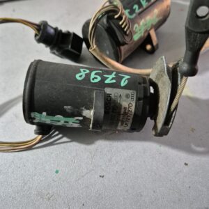 PAPUCA GASA GOLF AUDI#1J172172DD