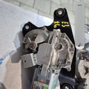 ZADNJI MOTOR BRISACA BMW X1 #2990856