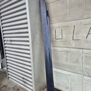 PRAGOVI PLASTICNI AUDI A6 4G