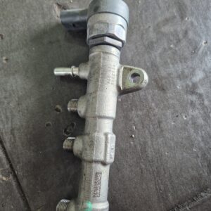 PUMPA GORIVA BMW 5 G30 2.0# DIZNA MOTORA BMW 5 G30#0445010775#0445111009#8579236#0281006886#0445214371#