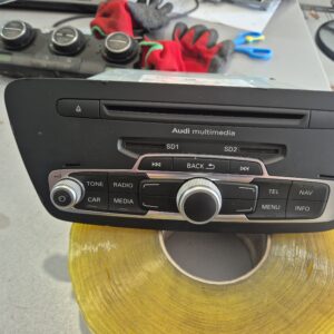 RADIO # MULTIMEDIJA AUDI Q3#8U0035192E