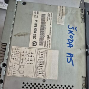 CD RADIO SKODA OKTAVIJA A5#3T035680A