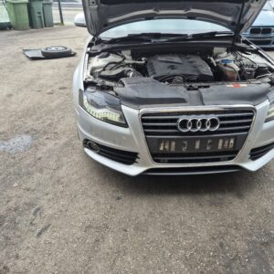 AUDI A4 B8 2.0