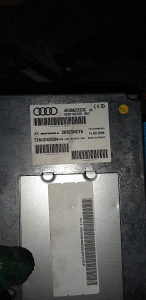 Kontrolni modul telefona audi a6 2005god#4E0862333C